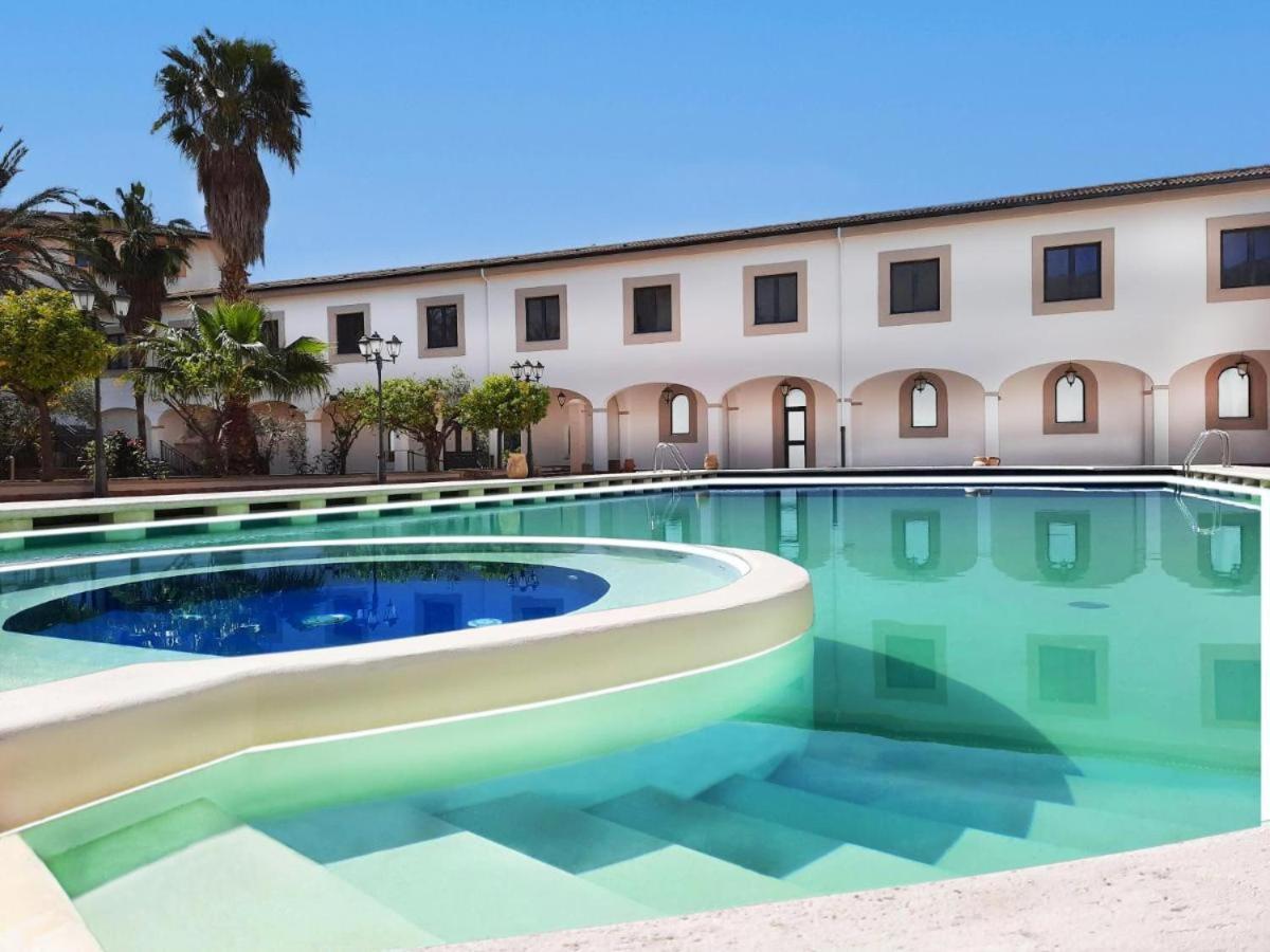 Resort Al Balhara Suites & Spa Палермо Екстериор снимка