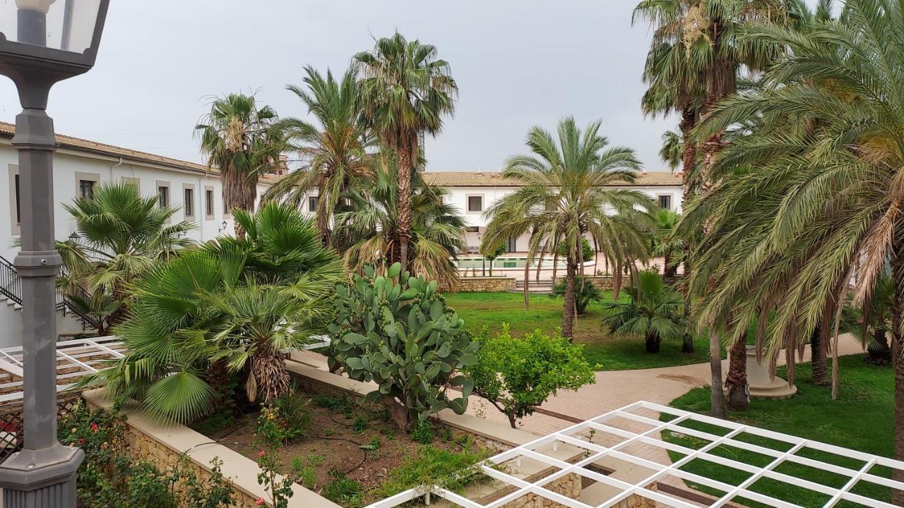 Resort Al Balhara Suites & Spa Палермо Екстериор снимка